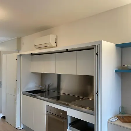 Apartamento Lovely In & Parking *